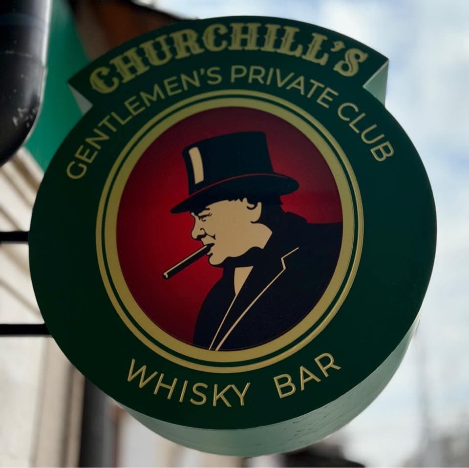 Churchill's Whisky Bar — фото 1