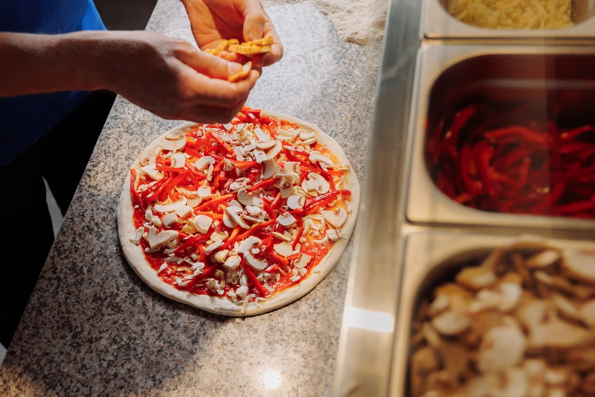 4+1! Команда 4 pizzetta și primiți pizzetta Pepperoni gratis! — фото 6